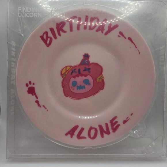 Finding Unicorn SHINWOO Birthday Alone Ghost Bear Plate - Picture 1 of 3